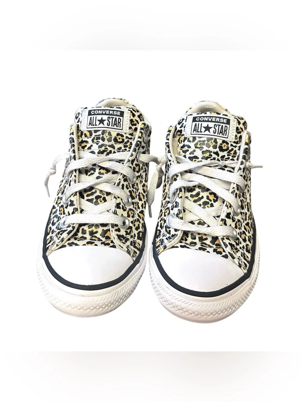 Converse Girls Size 3 animal print leopard slip on low top sneakers